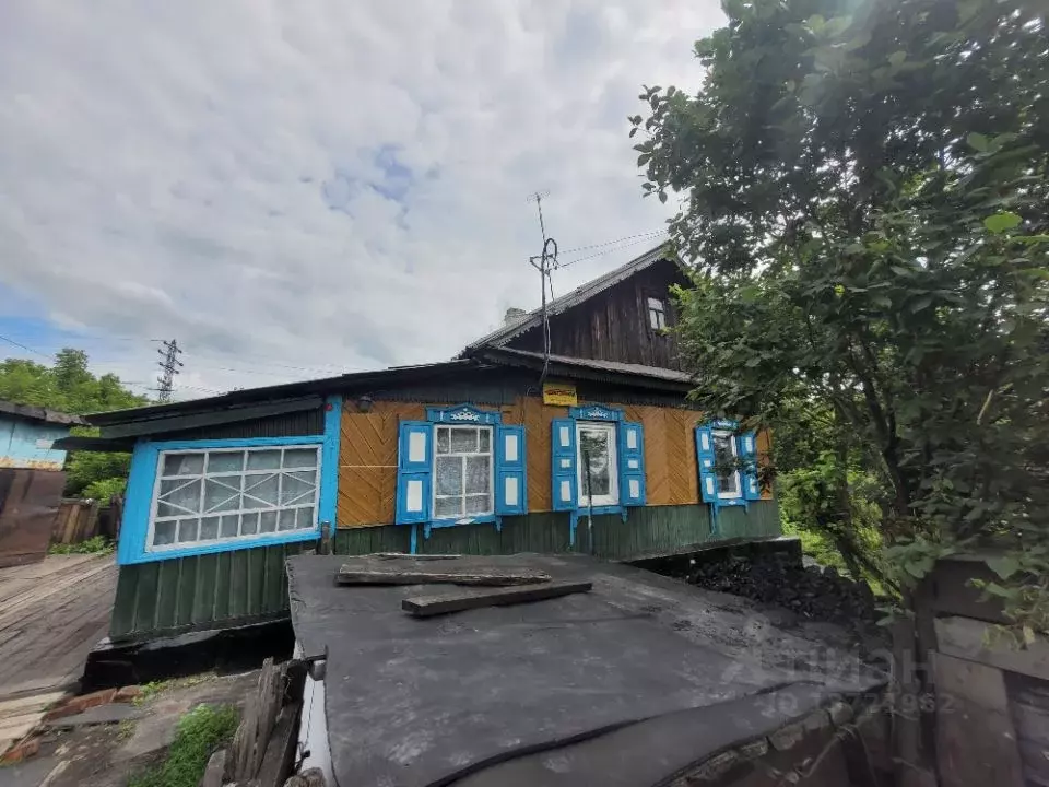 Дом в Кемеровская область, Ленинск-Кузнецкий Хасановский пер. (39 м) - Фото 1