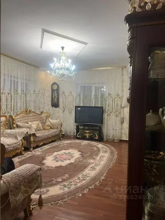 Дом в Краснодарский край, Калининский район, Старовеличковское с/пос, ... - Фото 1