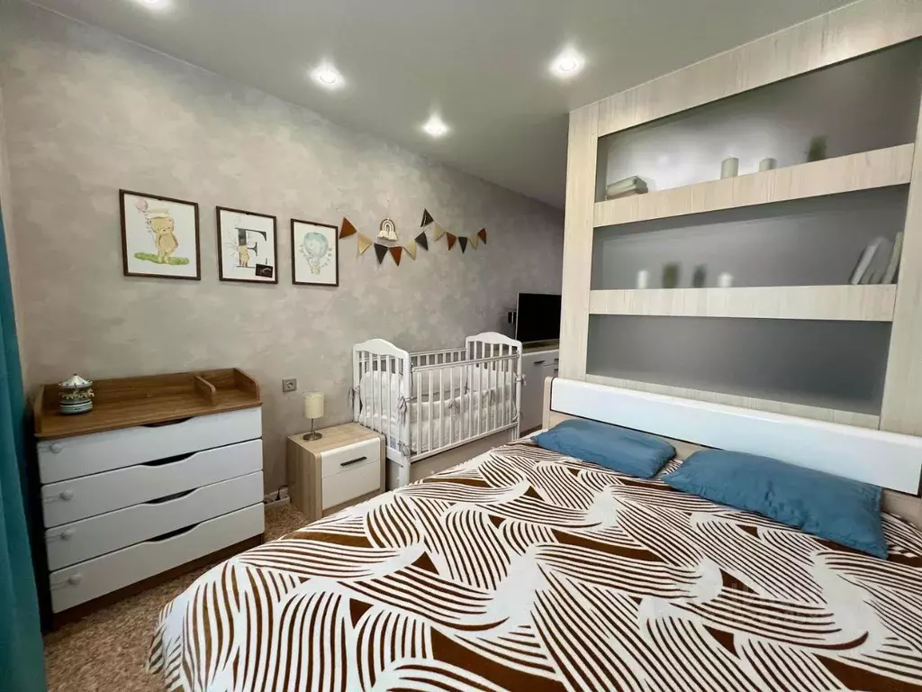 2-к кв. Саха (Якутия), Якутск ул. Лермонтова, 26 (71.5 м) - Фото 2