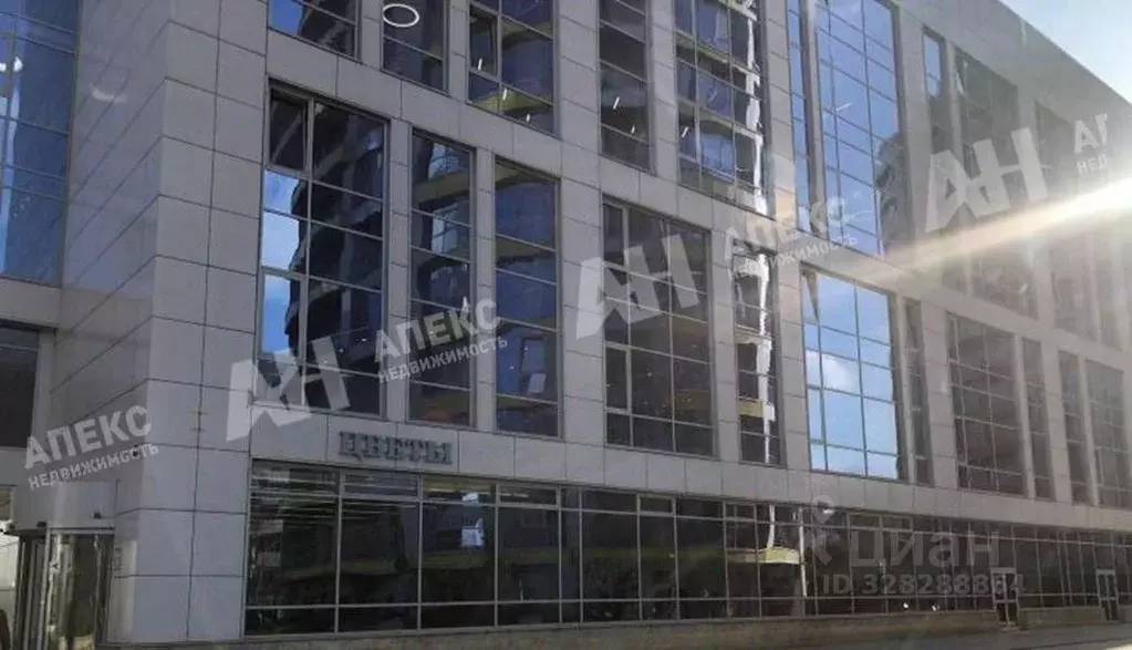 Помещение свободного назначения в Москва Поклонная ул., 3 (379 м) - Фото 1