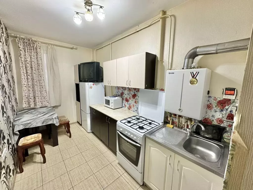 1-к кв. Краснодарский край, Геленджик Дивноморская ул., 37к20 (34.0 м) - Фото 2