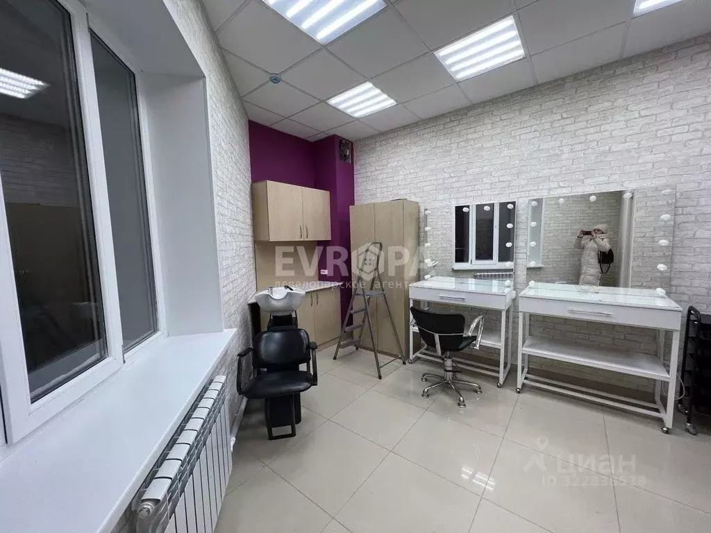 Помещение свободного назначения в Ульяновская область, Ульяновск ул. ... - Фото 1