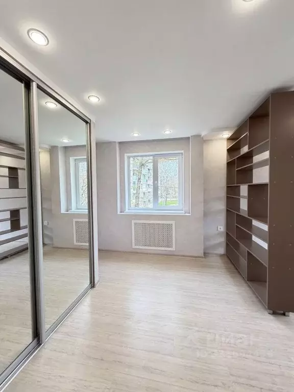 1-к кв. Кировская область, Киров ул. Ивана Попова, 33а (32.0 м) - Фото 1