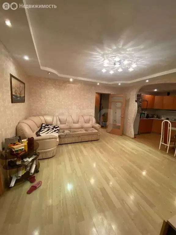 3-комнатная квартира: Ухта, проспект Ленина, 41 (74 м) - Фото 2