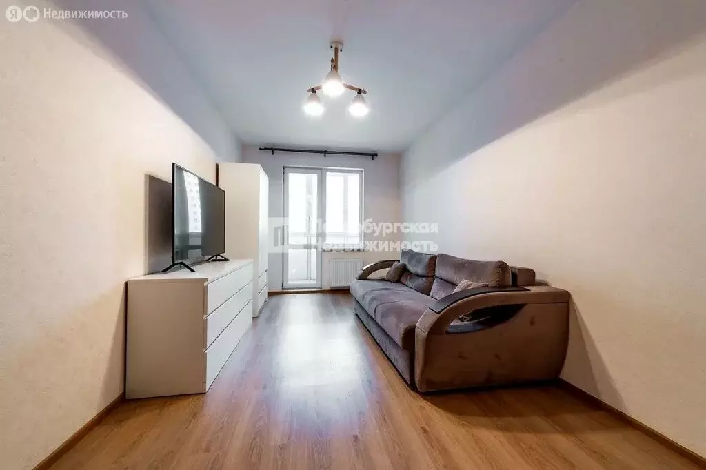 3-комнатная квартира: Санкт-Петербург, проспект Героев, 25к1 (75.5 м) - Фото 2