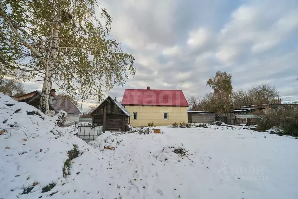Дом в Кемеровская область, Кемерово ул. Нахимова (55 м) - Фото 1