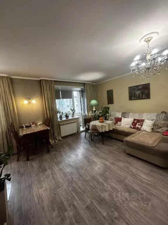 3-к кв. Бурятия, Улан-Удэ ул. Жердева, 13 (57.9 м) - Фото 0