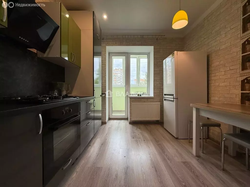 1-комнатная квартира: Калининград, микрорайон Сельма, улица Петра ... - Фото 1