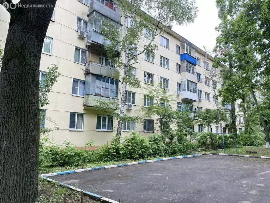 4-комнатная квартира: Воронеж, Ленинский проспект, 165 (57.8 м) - Фото 1