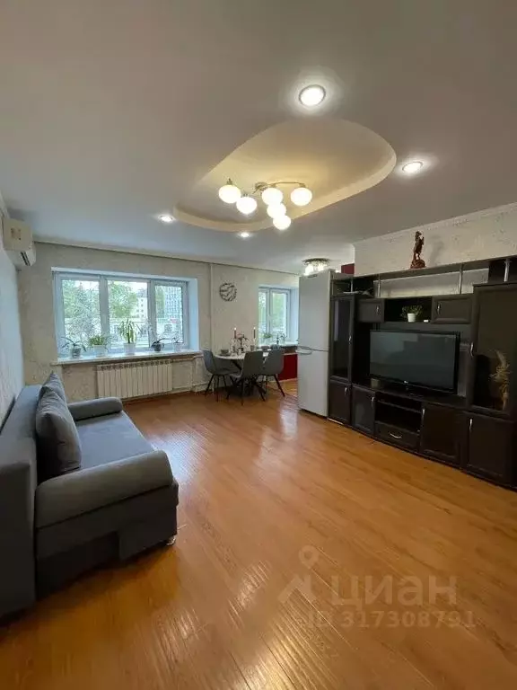 2-к кв. Татарстан, Казань ул. Татарстан, 72 (45.0 м) - Фото 1