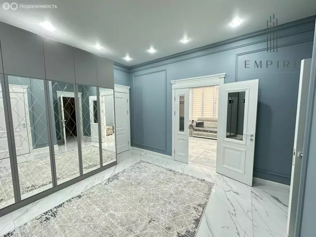 2-комнатная квартира: Грозный, улица Сайханова, 105А (84 м) - Фото 1