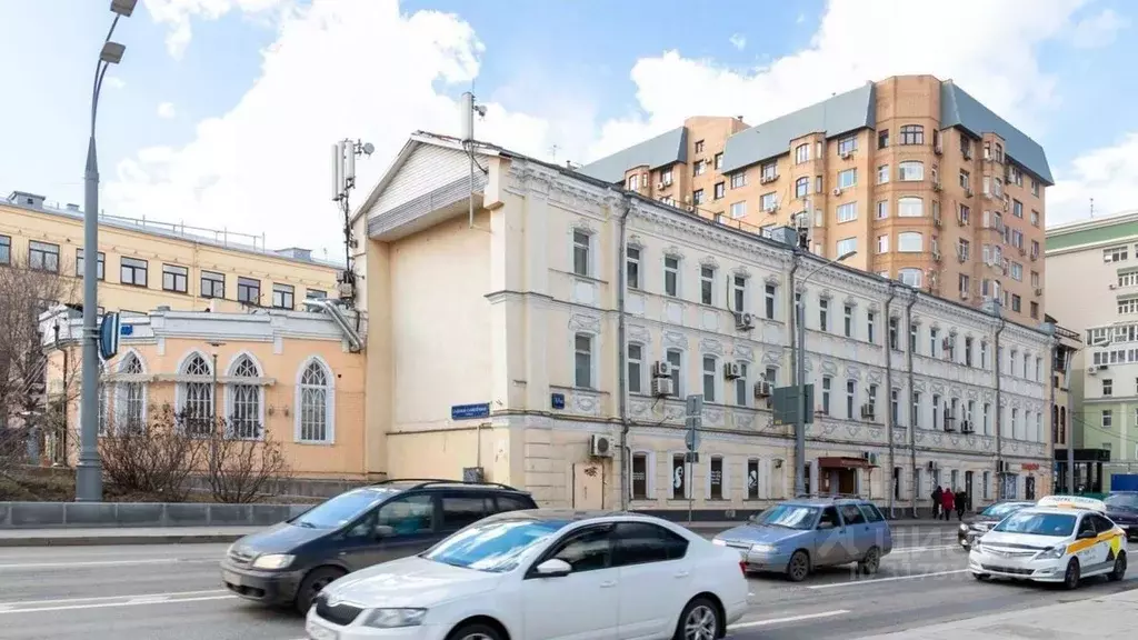 Торговая площадь в Москва Садовая-Самотечная ул., 15/1 (160 м) - Фото 0