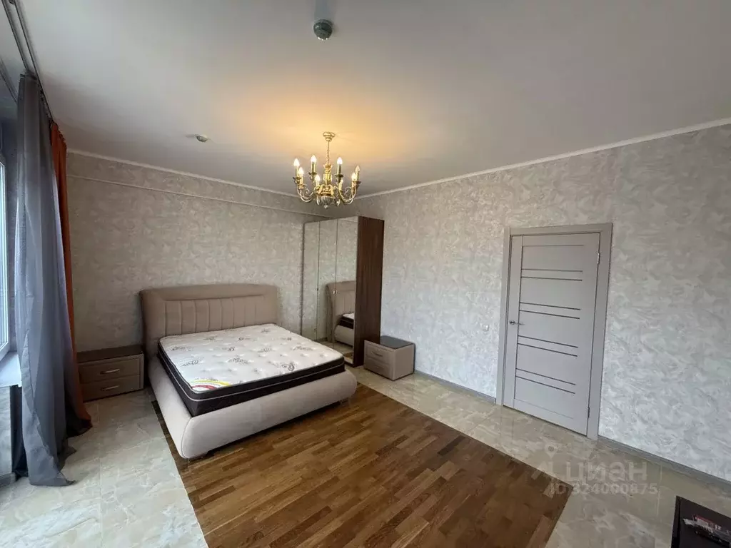 2-к кв. Свердловская область, Екатеринбург ул. Горького, 69/1 (55.0 м) - Фото 2