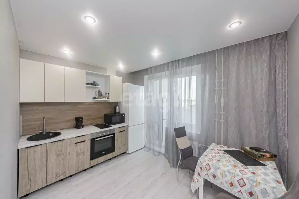 1-к кв. Тюменская область, Тюмень ул. Монтажников, 38 (38.0 м) - Фото 1
