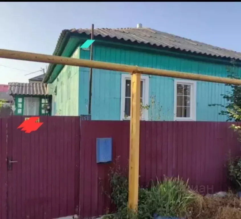 Дом в Воронежская область, Лискинский район, Залуженское с/пос, с. ... - Фото 1