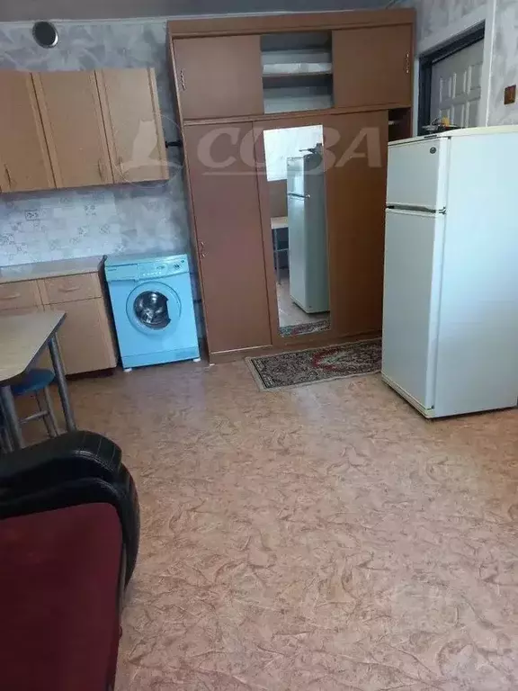 Комната Тюменская область, Тюмень ул. Республики, 218 (18.0 м) - Фото 2