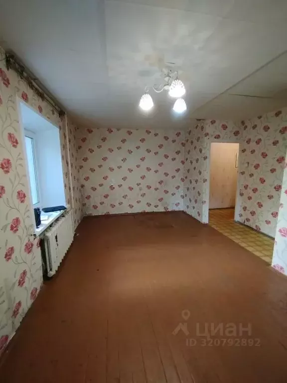 1-к кв. Брянская область, Карачев ул. Ленина, 53 (30.9 м) - Фото 0