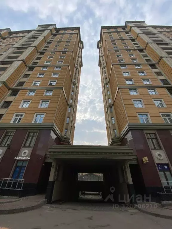 Гараж в Санкт-Петербург Московский просп., 73к5 (13 м) - Фото 1
