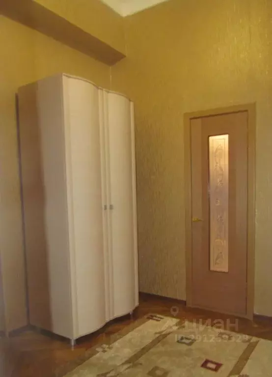 Комната Ростовская область, Шахты ул. 50 лет ВЛКСМ, 21Б (40.0 м) - Фото 2