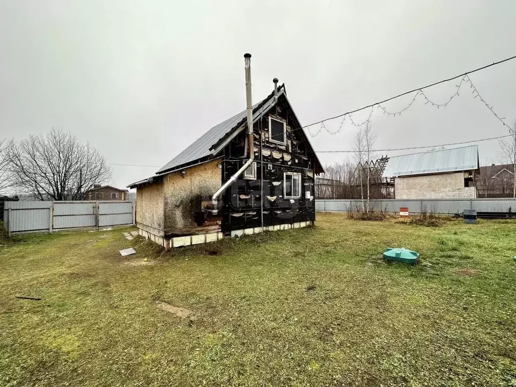 Дом в Коми, Сыктывкар городской округ, Краснозатонский пгт ул. Речная, ... - Фото 1