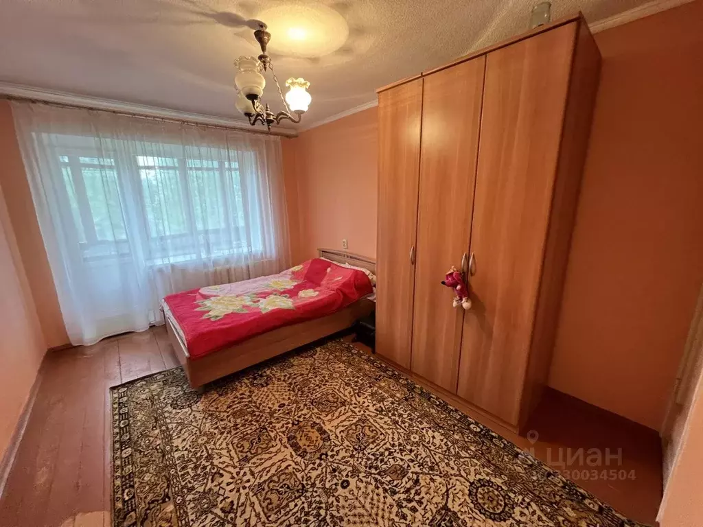 2-к кв. Псковская область, Великие Луки наб. Лейтенанта Шмидта, 10 ... - Фото 1