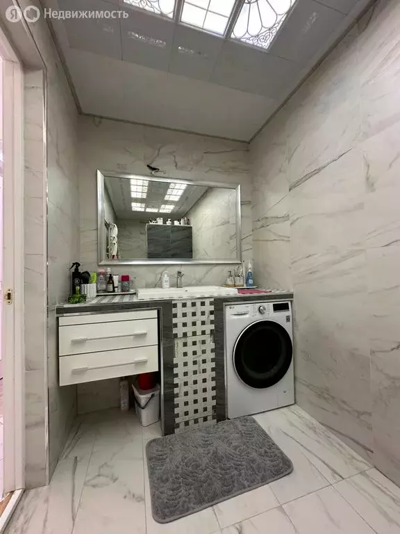 3-комнатная квартира: Махачкала, улица Хизроева, 81к1 (114 м) - Фото 1