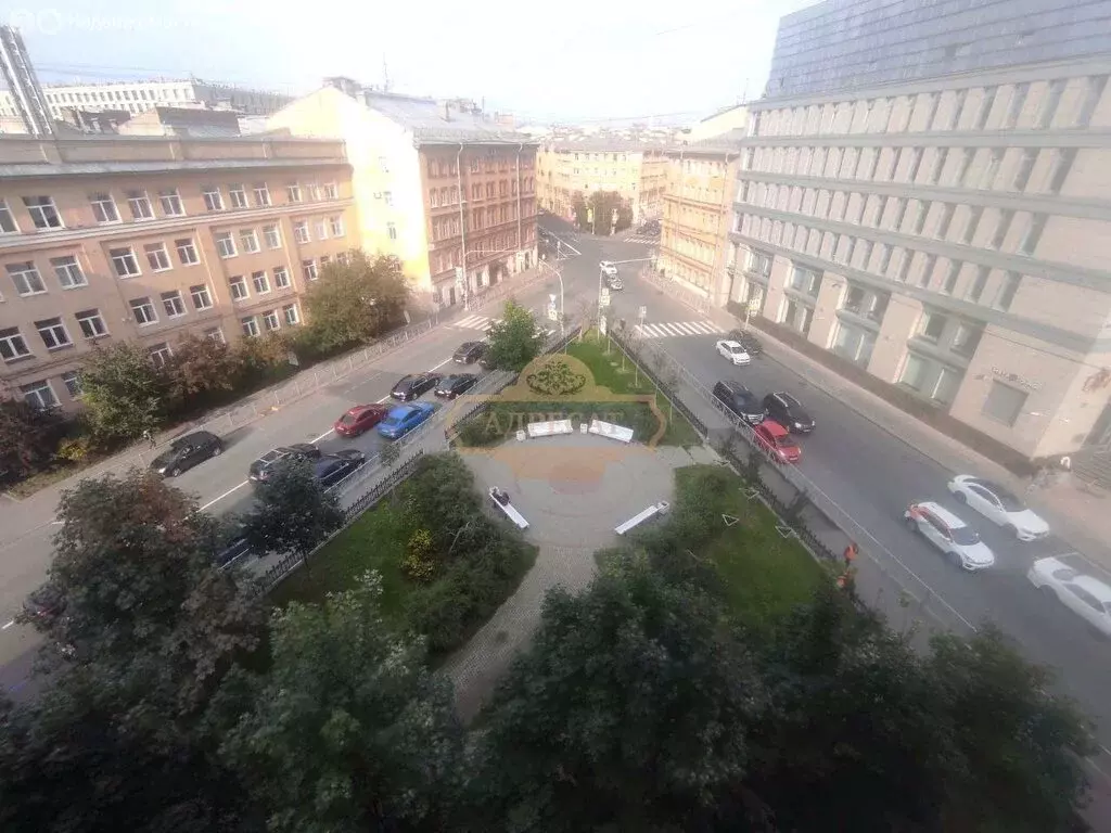 1к в 4-комнатной квартире (18 м) - Фото 0