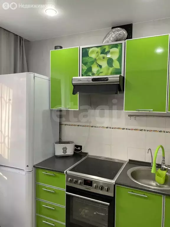2-комнатная квартира: Иркутск, улица Розы Люксембург, 221 (45 м) - Фото 1