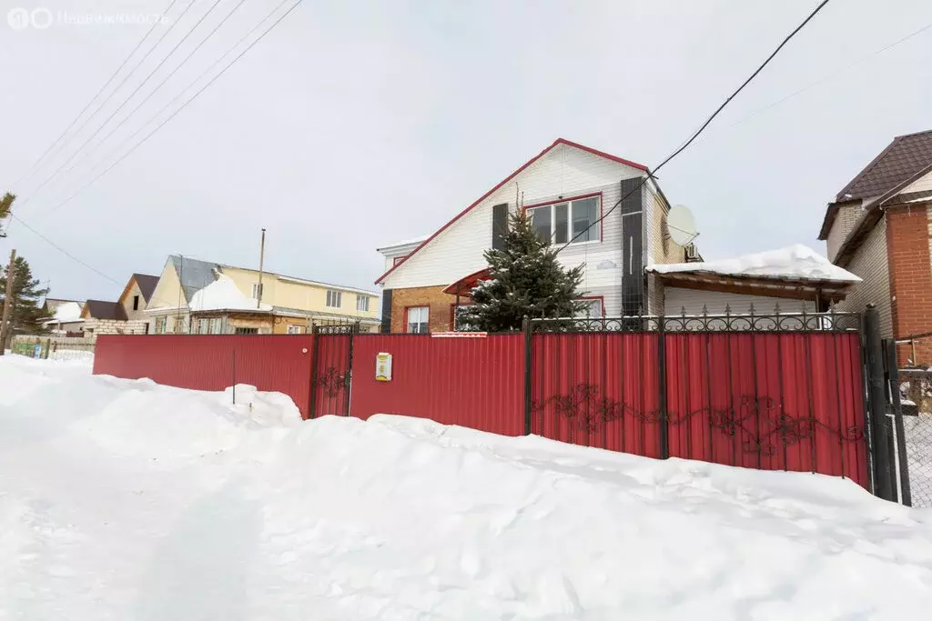 Дом в посёлок Саракташ, улица Маяковского, 60А (166.4 м) - Фото 1