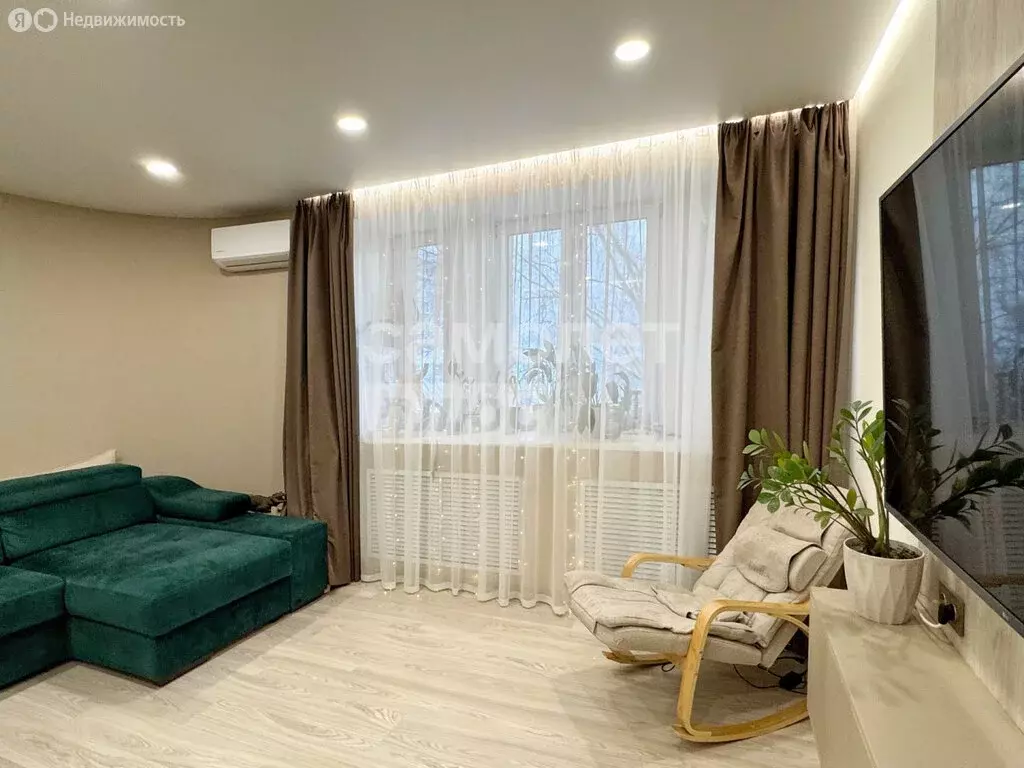 3-комнатная квартира: Киров, Красноармейская улица, 33 (68.5 м) - Фото 2