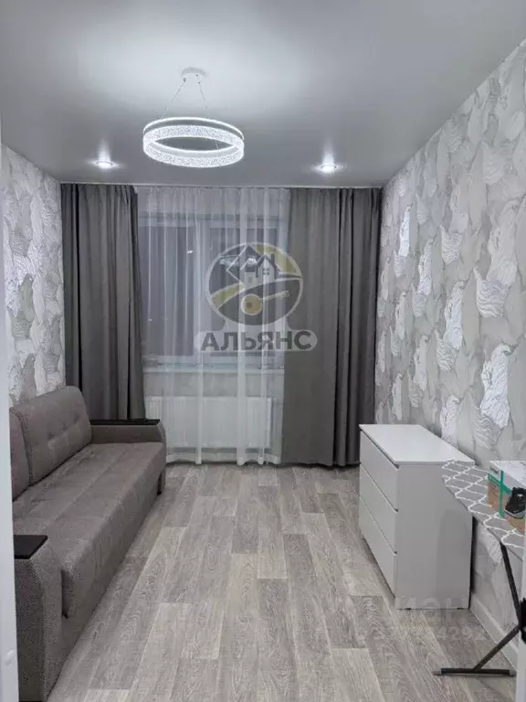 1-к кв. Ямало-Ненецкий АО, Новый Уренгой Созидателей мкр, 2к4 (47.0 м) - Фото 2