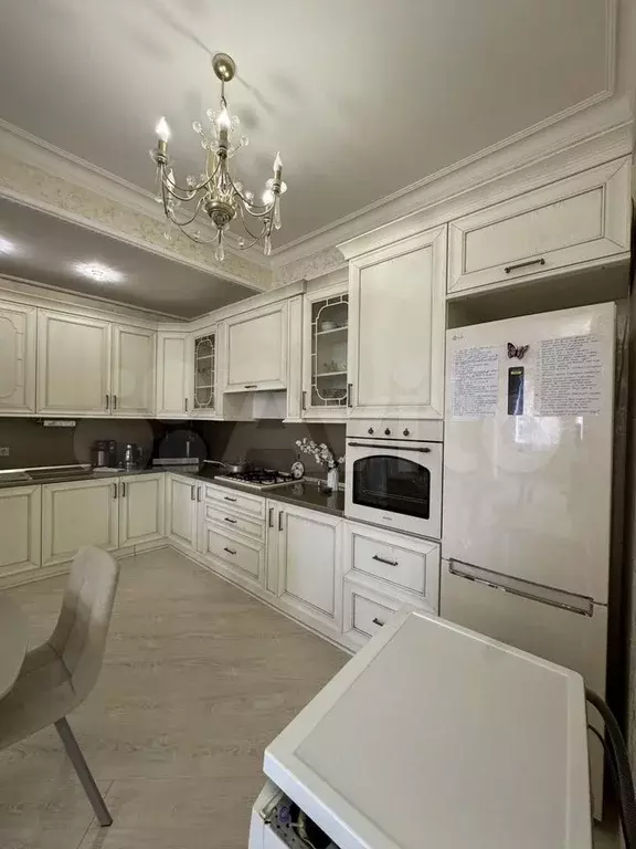 3-к. квартира, 150 м, 6/11 эт. - Фото 0