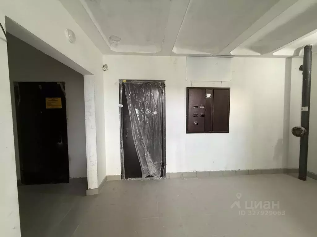 Студия Новосибирская область, Новосибирск ул. Плющихинская, 2 (39.2 м) - Фото 1