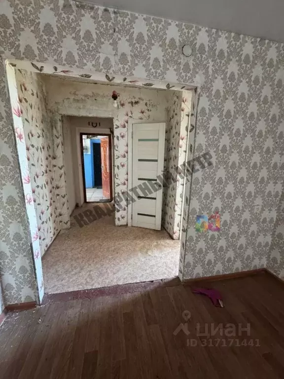2-к кв. Калмыкия, Целинный район, с. Троицкое ул. Деликова, 37 (40.0 ... - Фото 0