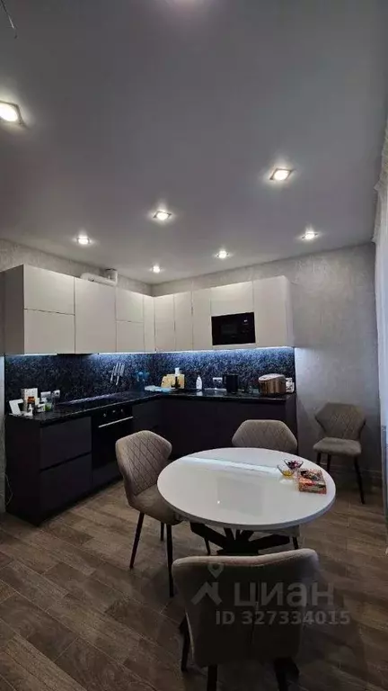 2-к кв. Татарстан, Казань ул. Ярдем, 3 (55.0 м) - Фото 2