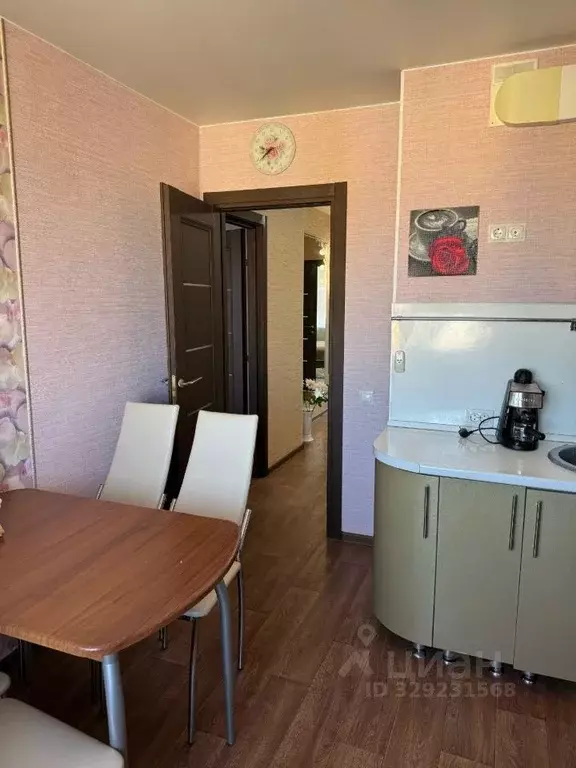 3-к кв. Тюменская область, Тюмень ул. Ю.-Р.Г. Эрвье, 14к1 (90.0 м) - Фото 2