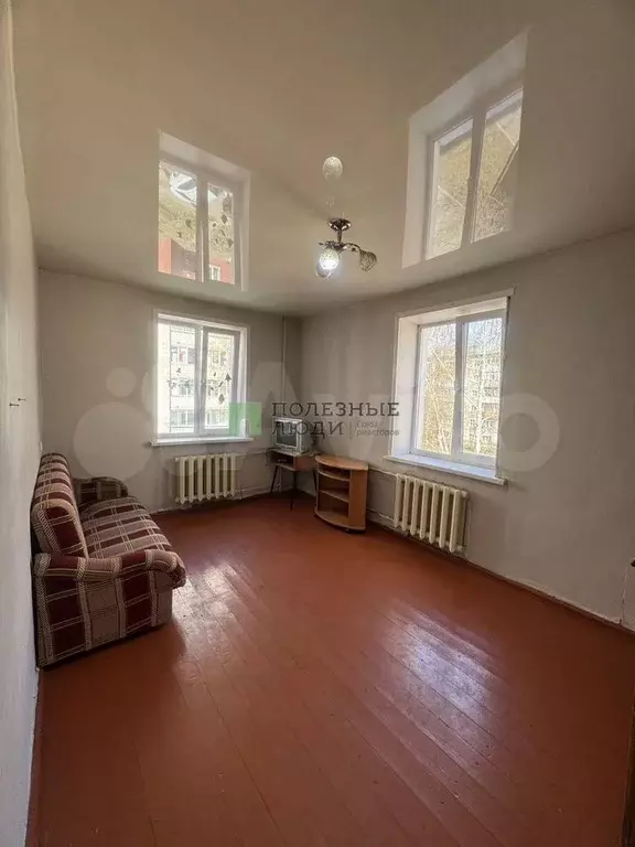 2-к. квартира, 46 м, 4/4 эт. - Фото 0