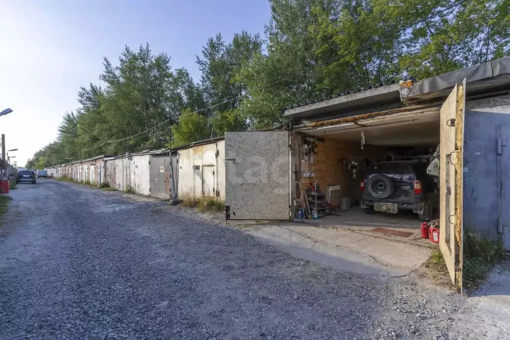 Гараж в Тюменская область, Тюмень ул. 30 лет Победы, 87/4 (30 м) - Фото 0