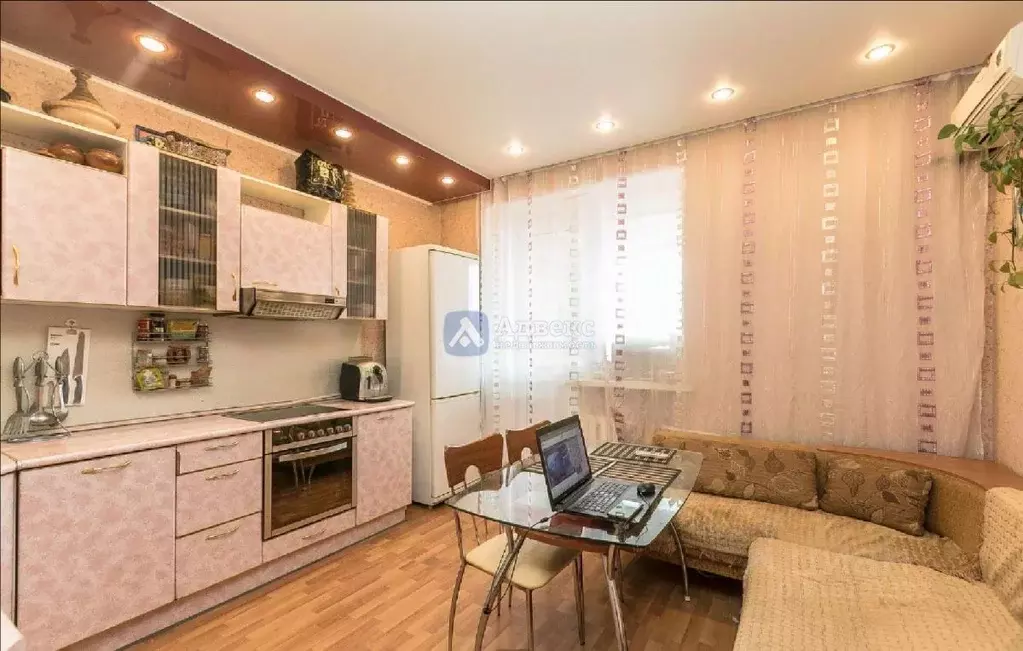 1-к кв. Тюменская область, Тюмень ул. Московский Тракт, 179к1 (64.0 м) - Фото 0