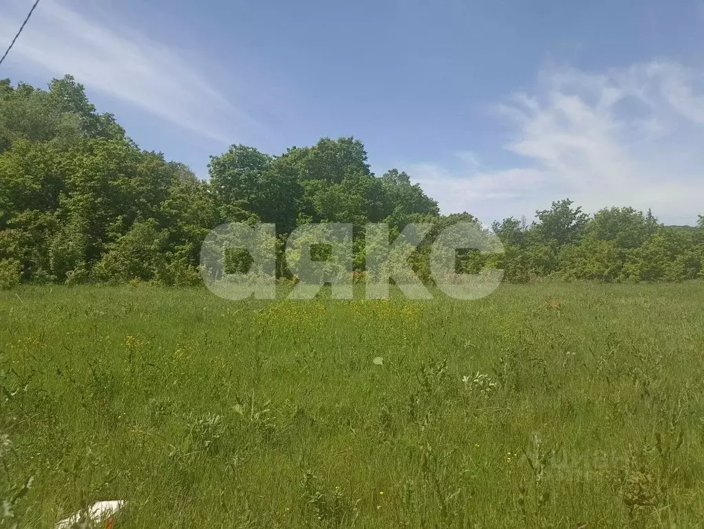 Участок в Краснодарский край, Горячий Ключ Солнечная ул. (6.0 сот.) - Фото 1