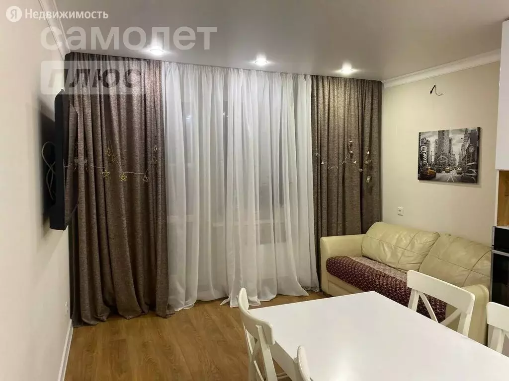 2-комнатная квартира: Тюмень, улица Павла Шарова, 1к1 (67 м), Купить  квартиру в Тюмени, ID объекта - 30072901238