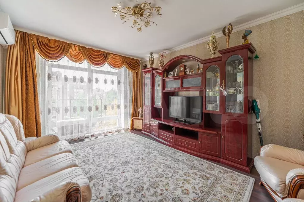 2-к. квартира, 60 м, 7/7 эт. - Фото 1