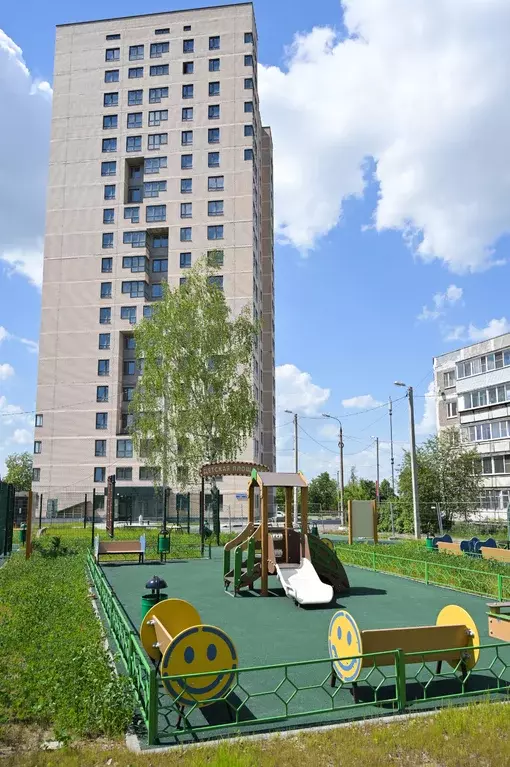 Продаётся 2-к квартира, 60 м - Фото 0
