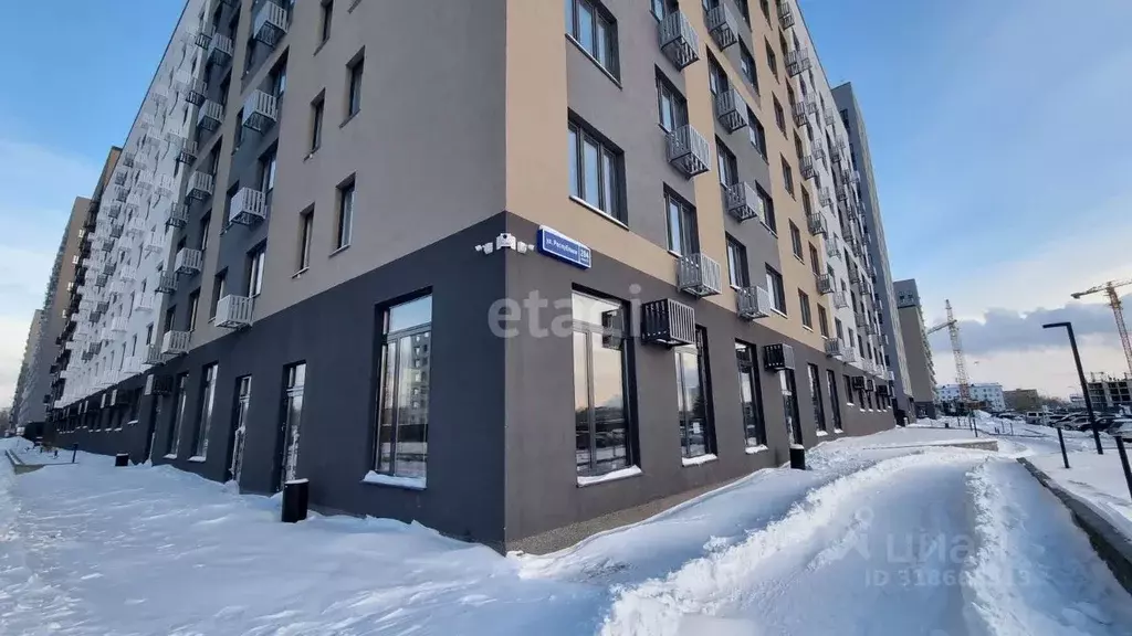 Помещение свободного назначения в Тюменская область, Тюмень ул. ... - Фото 0