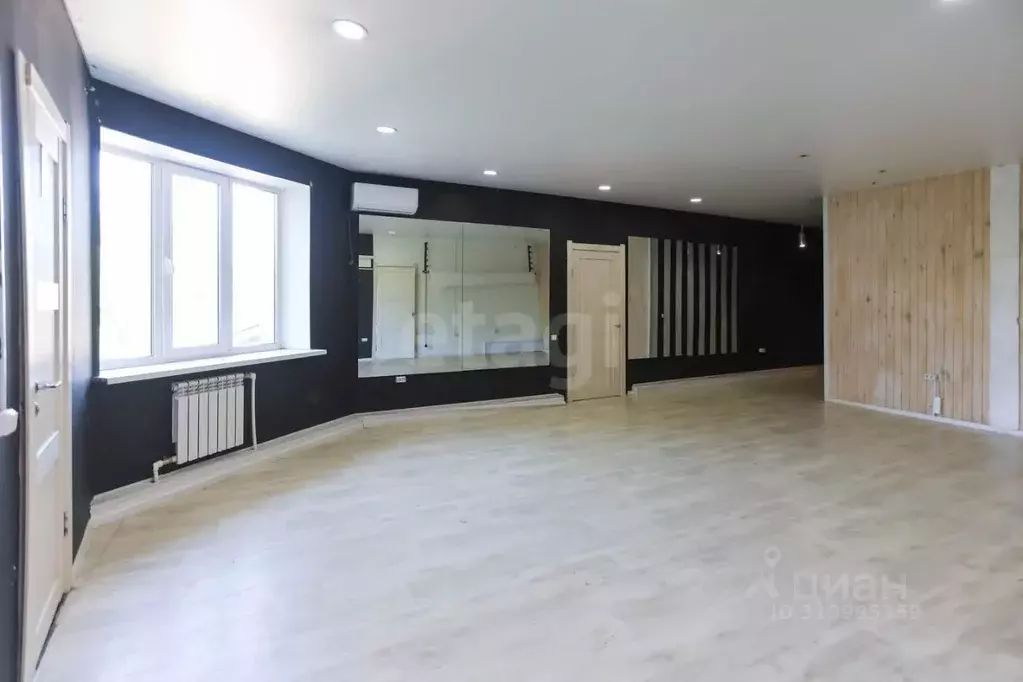 Помещение свободного назначения в Еврейская автономная область, ... - Фото 1