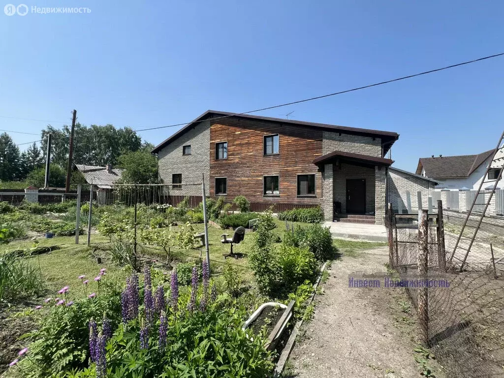 Дом в село Власиха, Юбилейная улица, 18 (316 м) - Фото 1