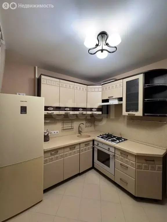 2-комнатная квартира: Усинск, Комсомольская улица, 7 (50.7 м) - Фото 1