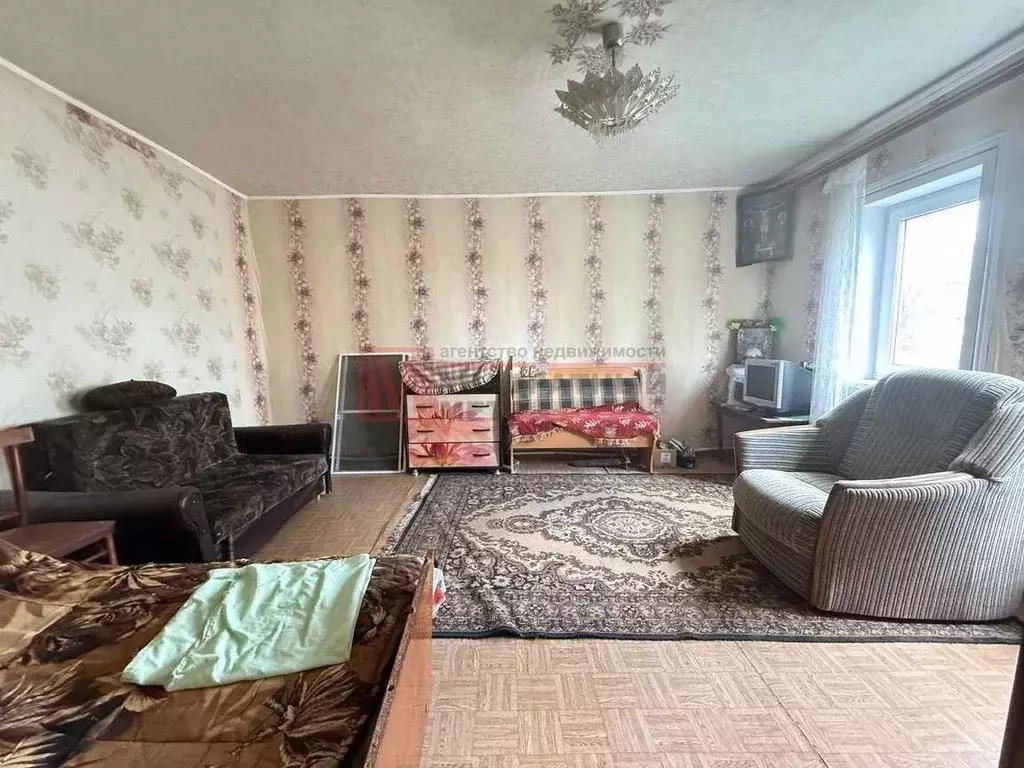 Дом в Белгородская область, Старооскольский городской округ, с. ... - Фото 0