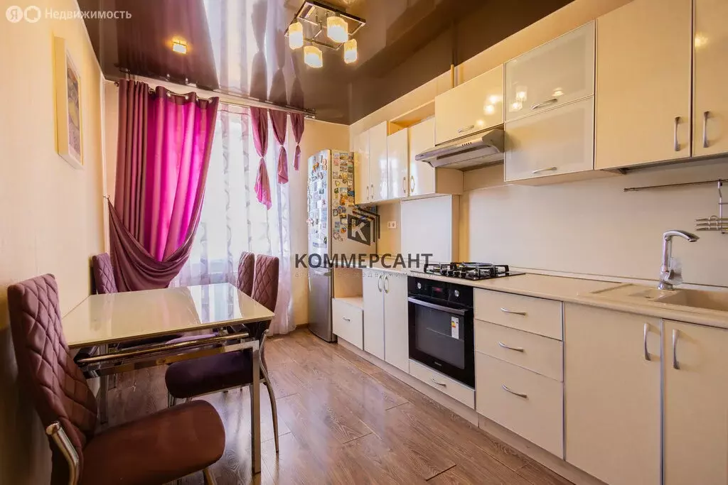 4-комнатная квартира: Нижний Новгород, Молитовская улица, 2 (88 м) - Фото 1