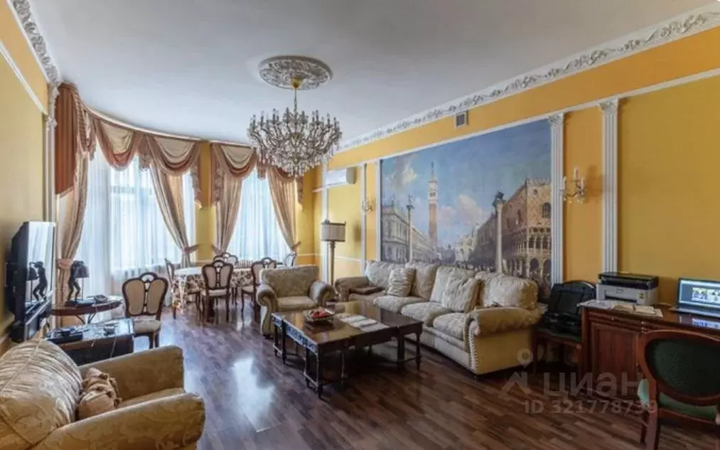 Таунхаус в Московская область, Красногорск городской округ, с. ... - Фото 0